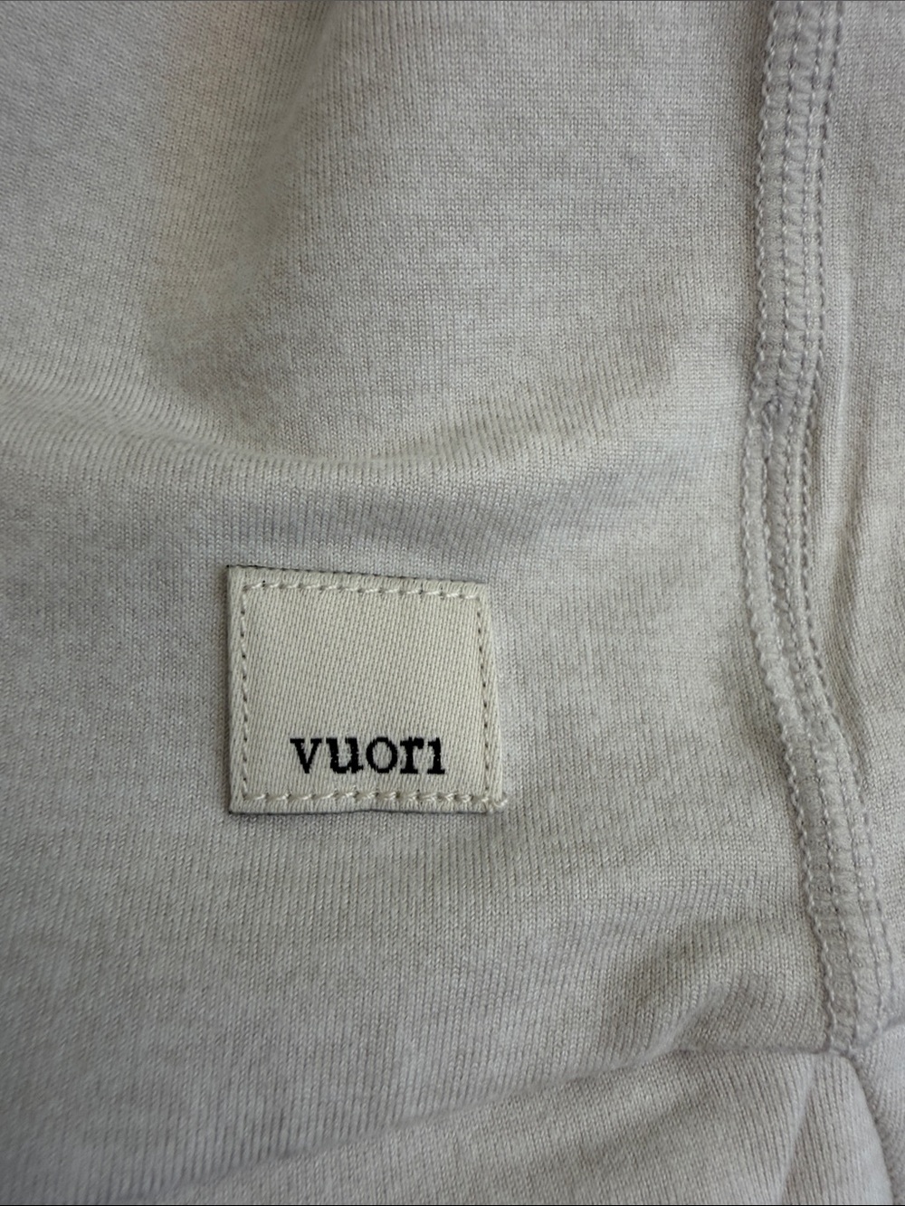 Women’s vuori halo hooded sweatshirt in milkweed/off white - Picture 4 of 4